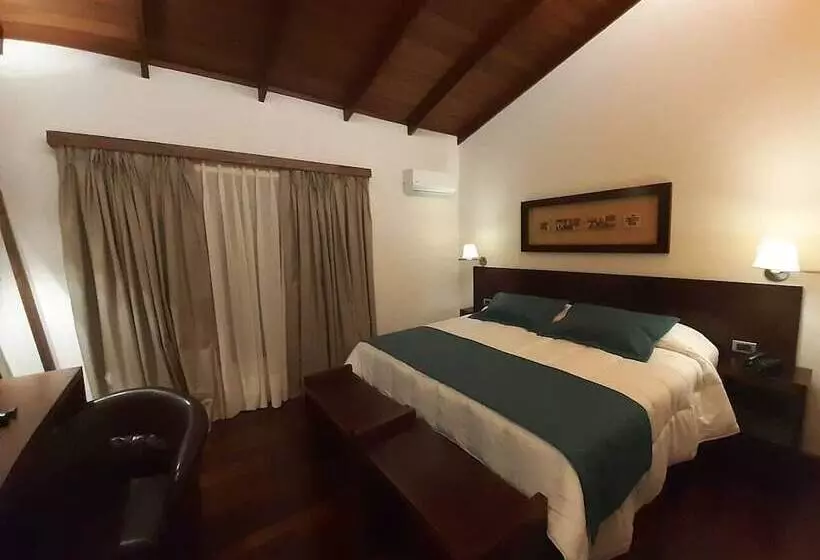 Hotelli Bemar Carmelo