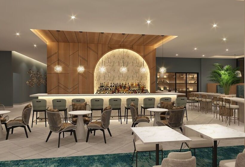 هتل Courtyard By Marriott Curacao