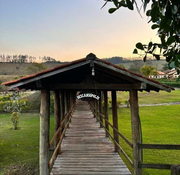 酒店 Estação Engenheiro Passos