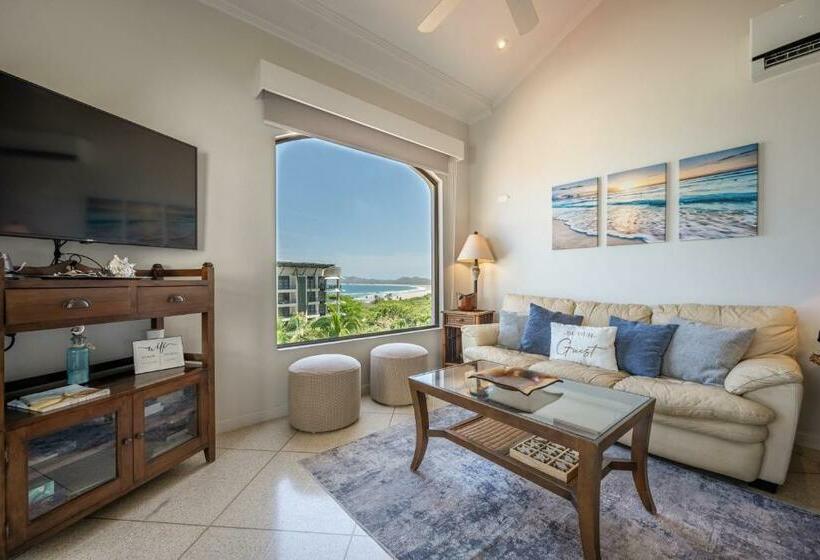 ホテル Monte Perla Condo At Tamarindo