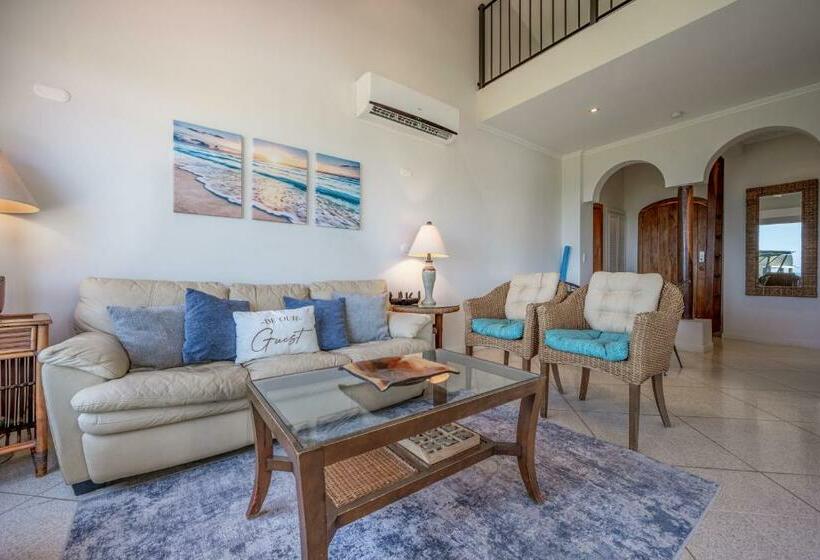 ホテル Monte Perla Condo At Tamarindo