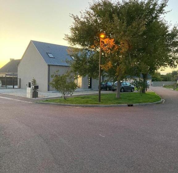 Bed and Breakfast Chambre, Salle De Bain, Toilette, Salon Privatif