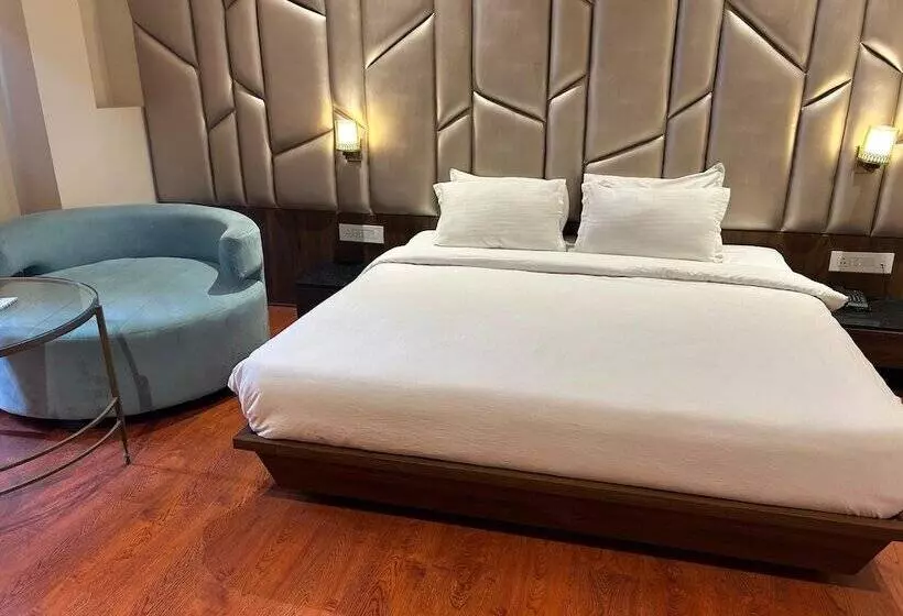 ホテル The Imperial Prime Clarks Inn Suites