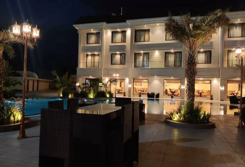 ホテル The Imperial Prime Clarks Inn Suites