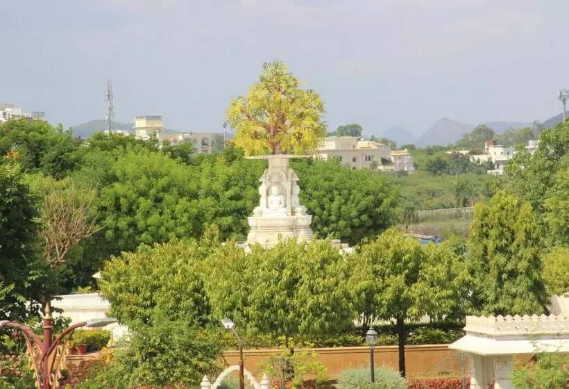 استراحتگاه Swaropann Wellness Eco Stay