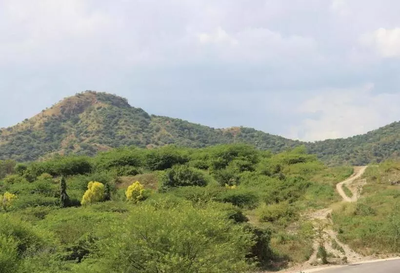 استراحتگاه Swaropann Wellness Eco Stay