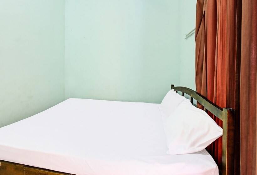 בית מלון כפרי Spot On 91771 Homestay Bang Haji