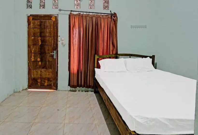 هتل Spot On 91771 Homestay Bang Haji