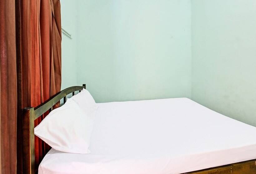 בית מלון כפרי Spot On 91771 Homestay Bang Haji