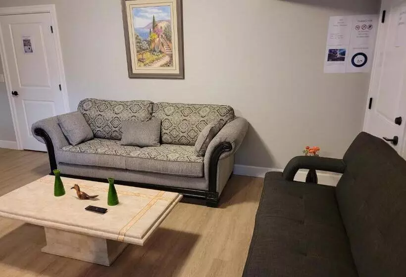 Majatalo Oscar Inn & 2bd Family Suite Or Private Room