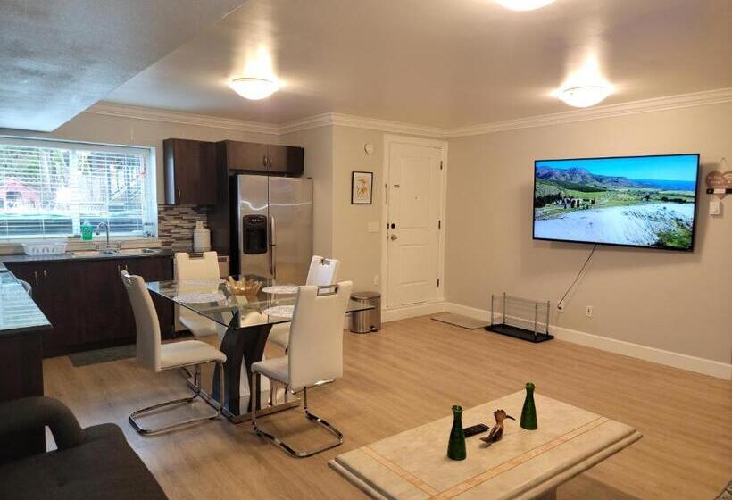 پانسیون Oscar Inn & 2bd Family Suite Or Private Room