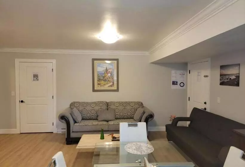 Majatalo Oscar Inn & 2bd Family Suite Or Private Room