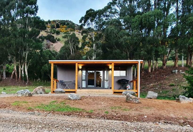 Bed and Breakfast Glenwood Akaroa Bush Retreat   Totara Hut