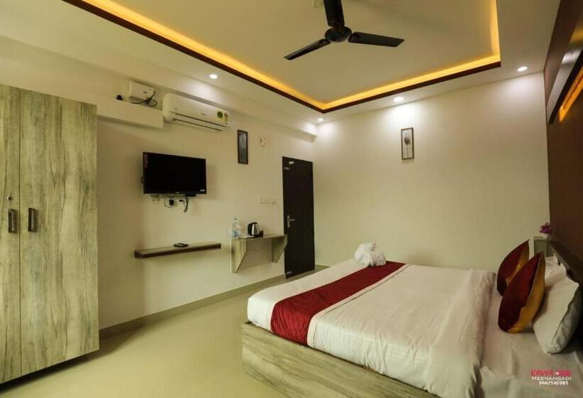 צימר Karapuzha Residency