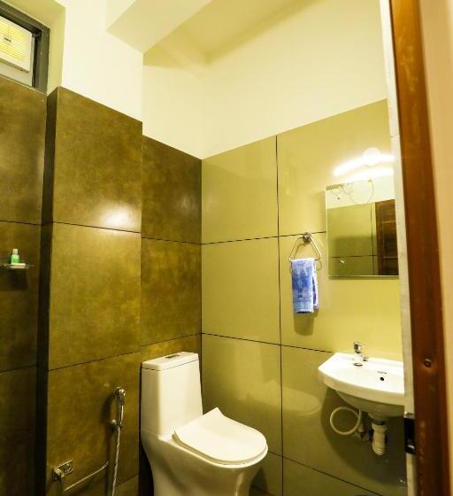 צימר Karapuzha Residency