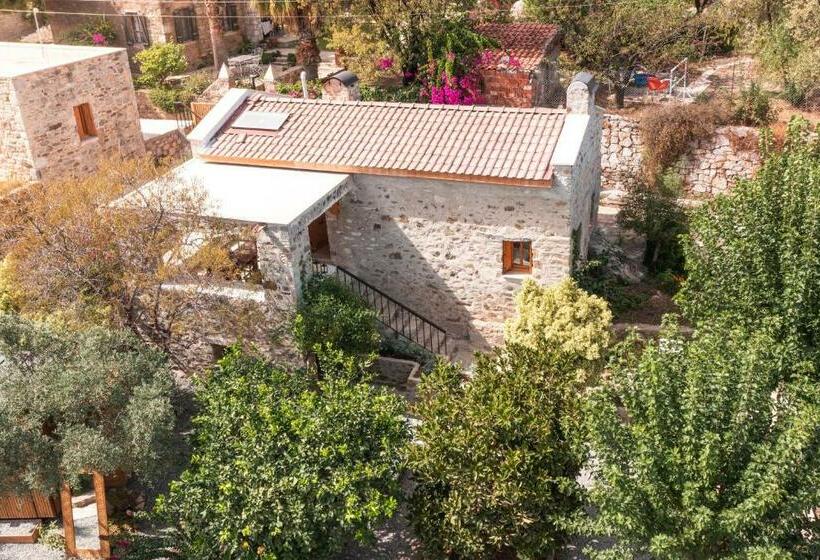 住宿加早餐 Ultava Houses