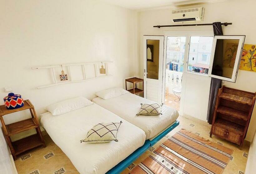 호텔 La Paix Hôtel , Restaurant