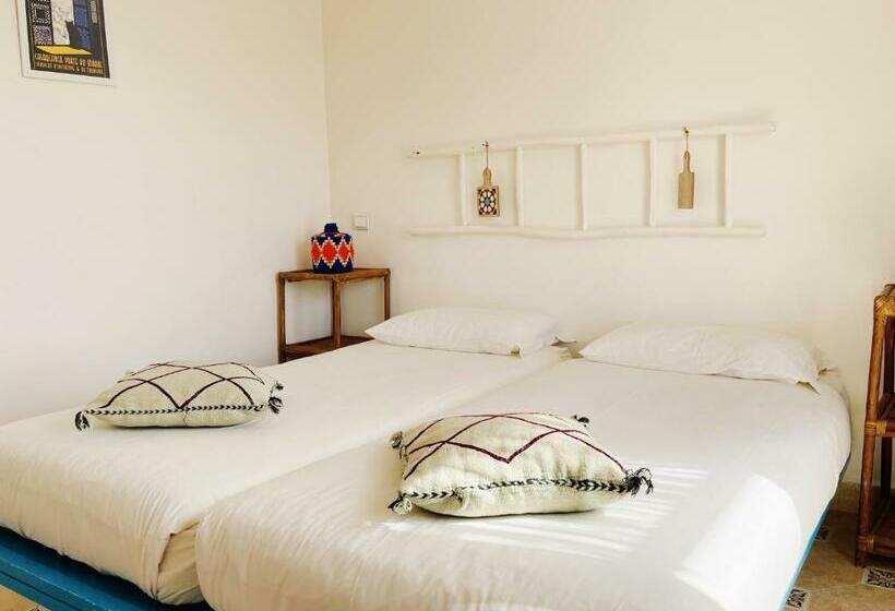 호텔 La Paix Hôtel , Restaurant