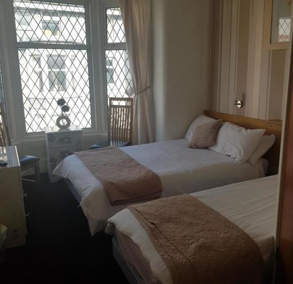 ベッドアンドブレックファースト Mayfair