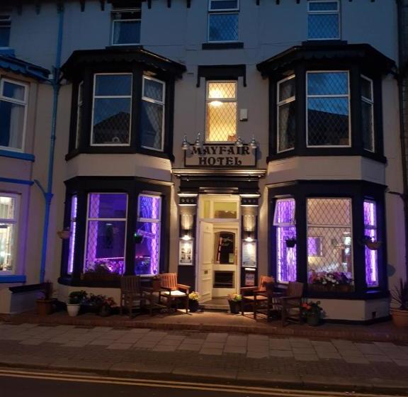 ベッドアンドブレックファースト Mayfair