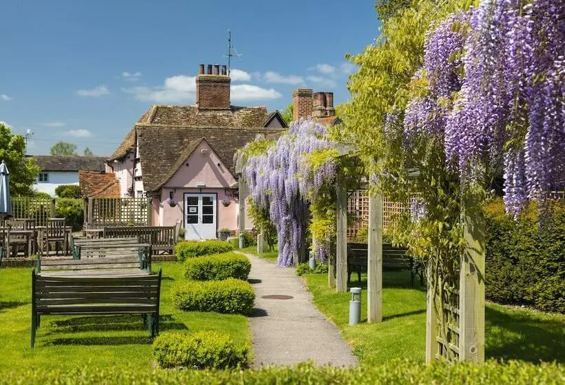 Aamiaismajoitus (B&B) The Red Lion Hinxton