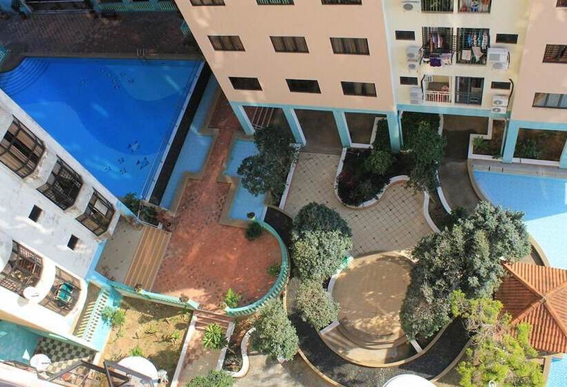 Coastal Park Apartments