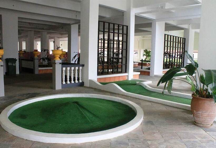 Coastal Park Apartments