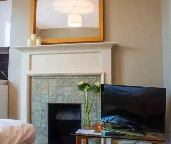 فندق Amherst Brighton