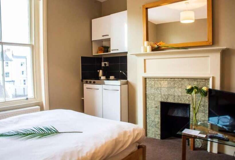 فندق Amherst Brighton