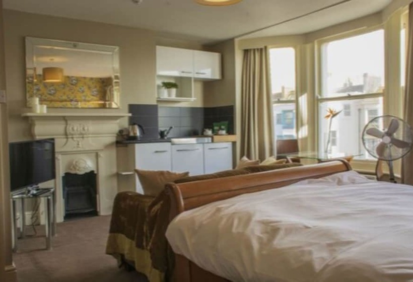 فندق Amherst Brighton