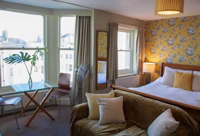 فندق Amherst Brighton