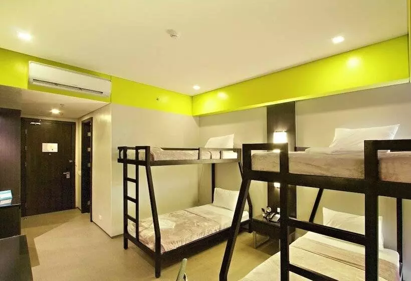 Bayfront Hotel Cebu North Reclamation