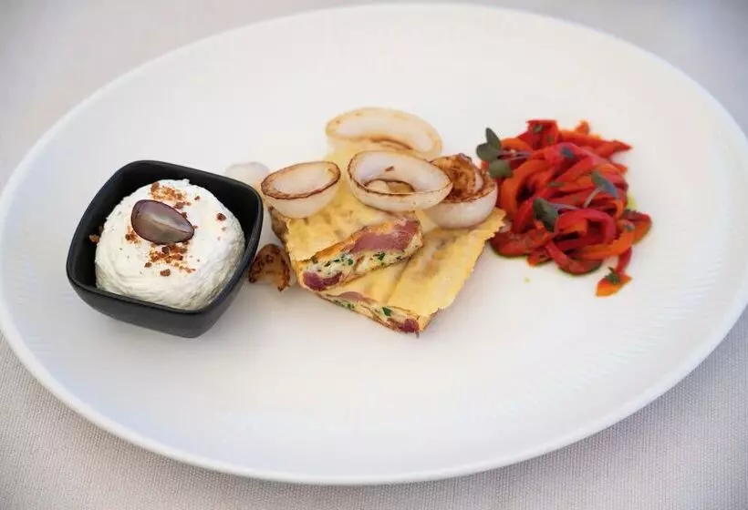 هتل Casa Din Bran Inn Cuisine