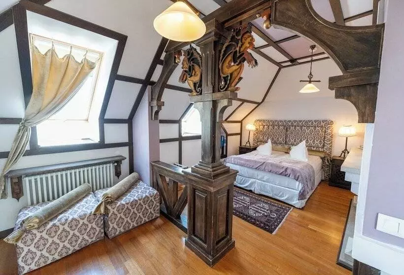 هتل Casa Din Bran Inn Cuisine