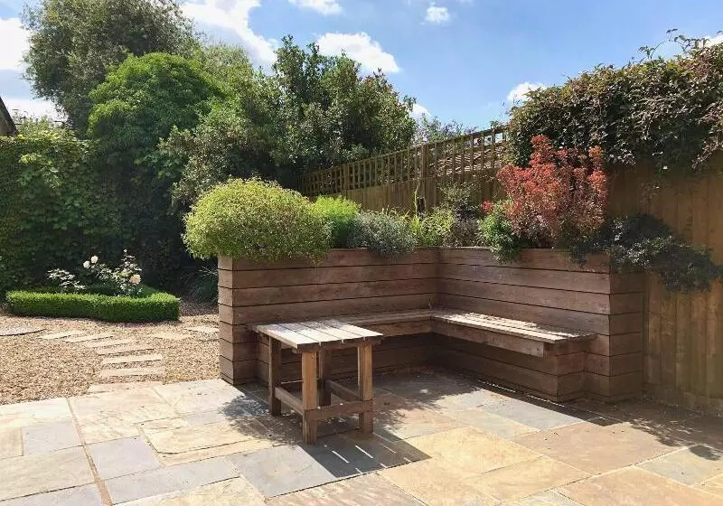 هتل Chestnuts House Boutique B&b