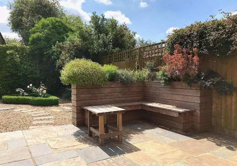 هتل Chestnuts House Boutique B&b