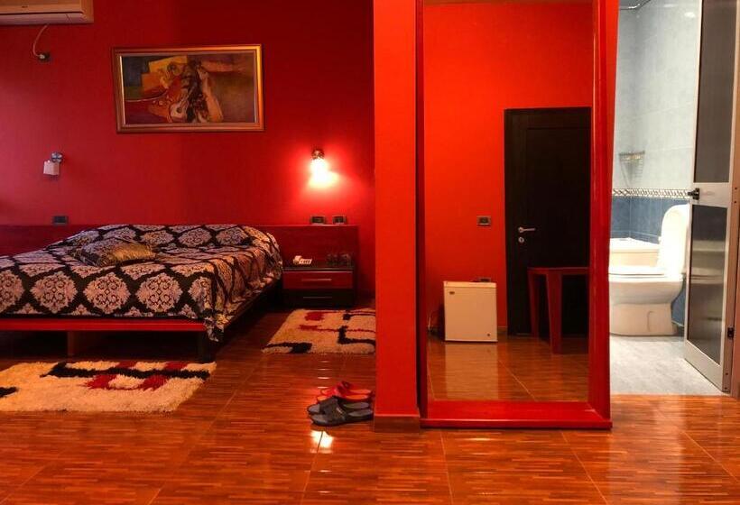 בית מלון כפרי Class