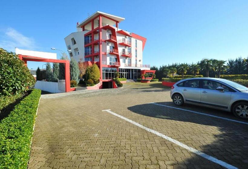 בית מלון כפרי Class