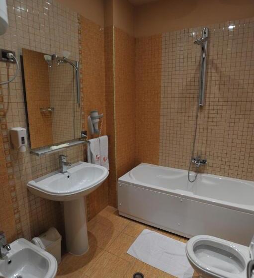 בית מלון כפרי Class