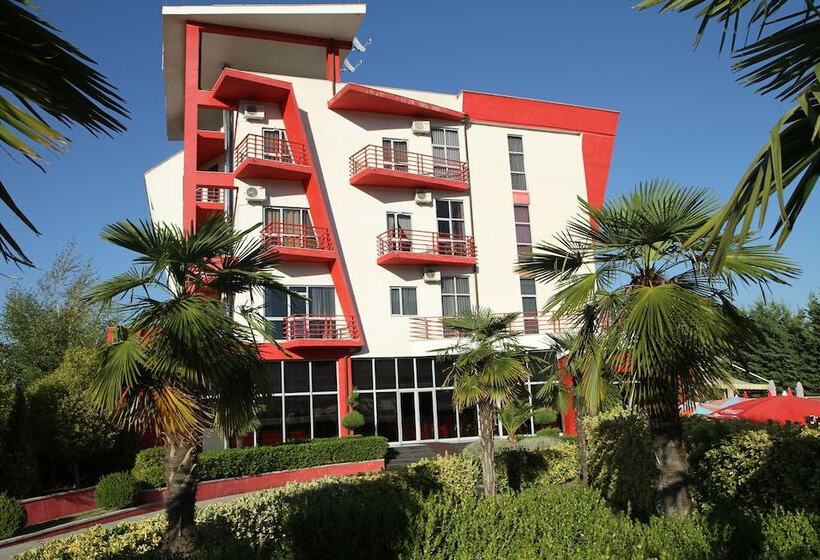 בית מלון כפרי Class