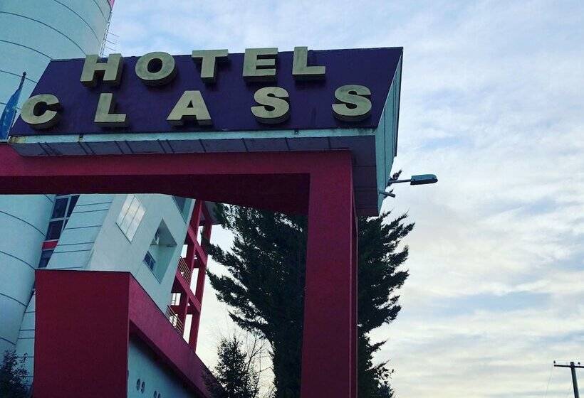 בית מלון כפרי Class