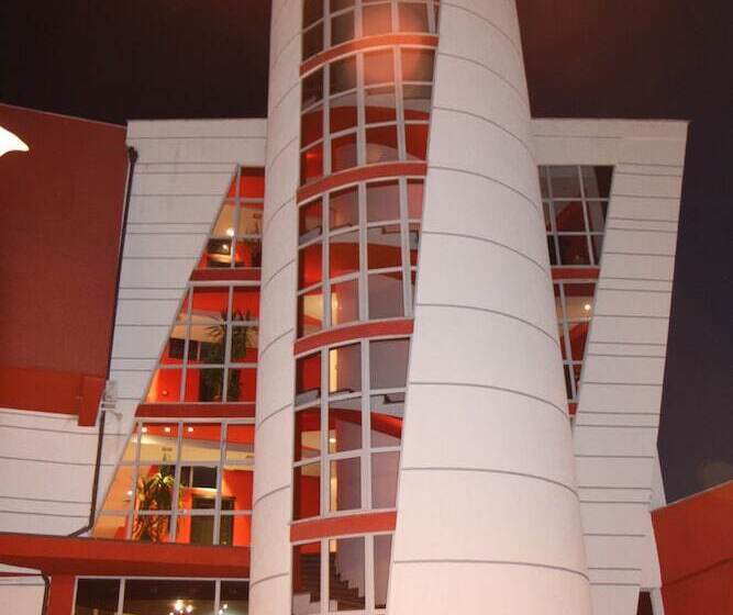 בית מלון כפרי Class