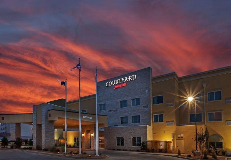 فندق Courtyard By Marriott Odessa