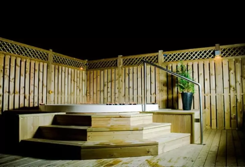 هتل Eldey Airport