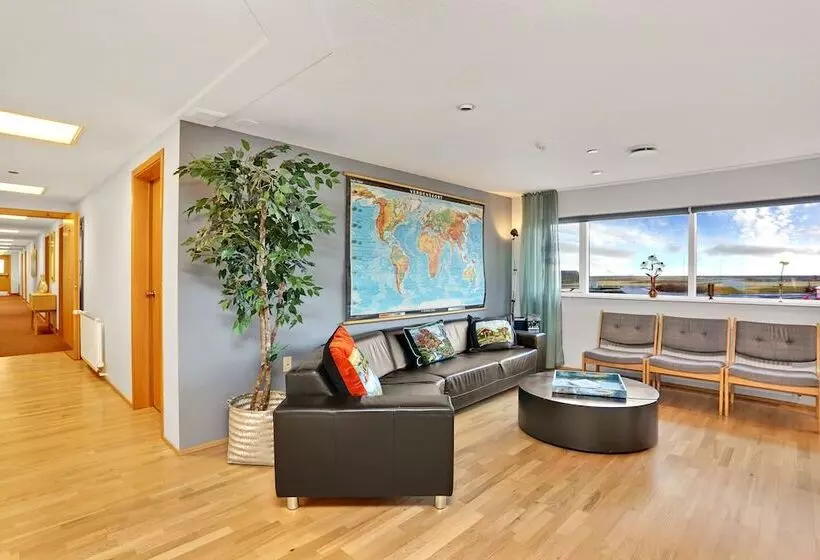 هتل Eldey Airport