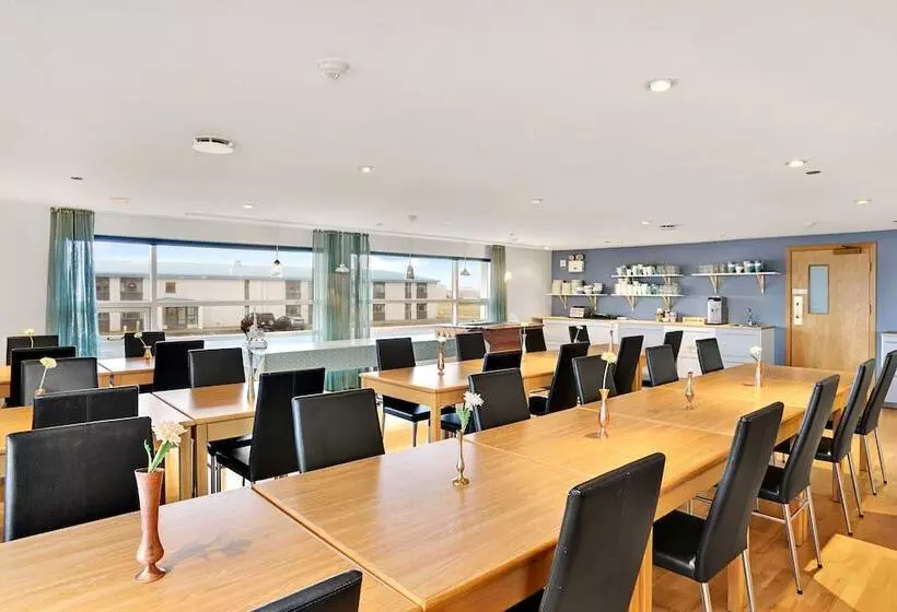 هتل Eldey Airport