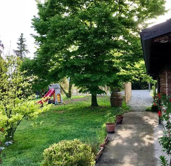 酒店 La Quercia Rossa