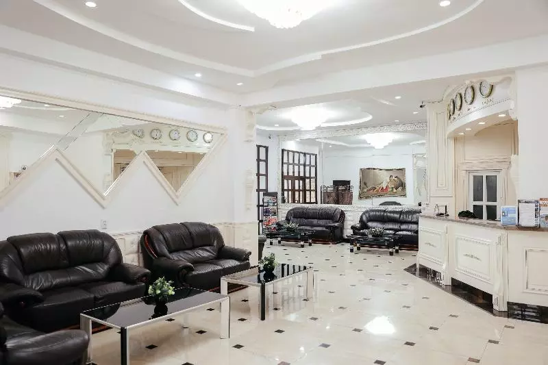 هتل Grand