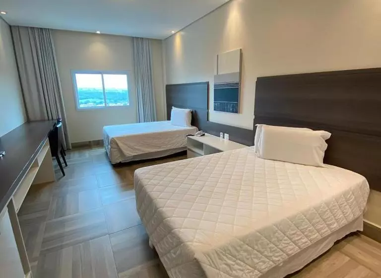 Отель Itu Plaza