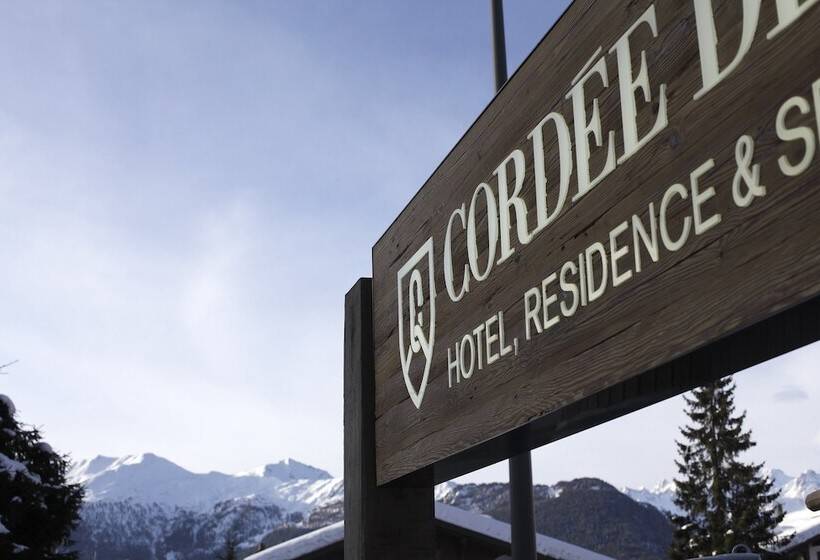 ホテル La Cordee Des Alpes Sup